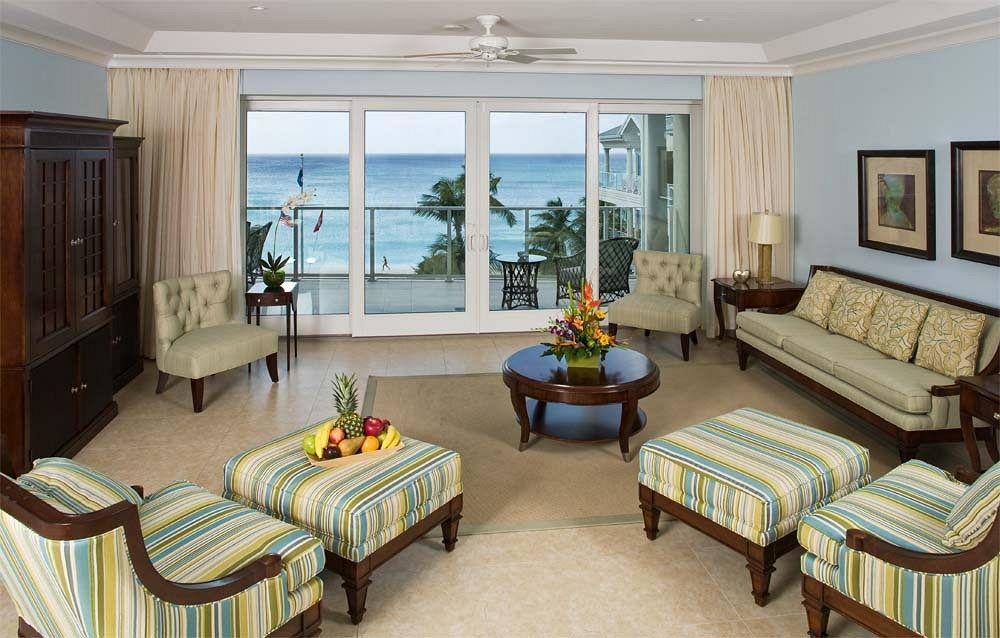 Caribbean Club Boutique Hotel, Grand Cayman Seven Mile Beach Exterior photo