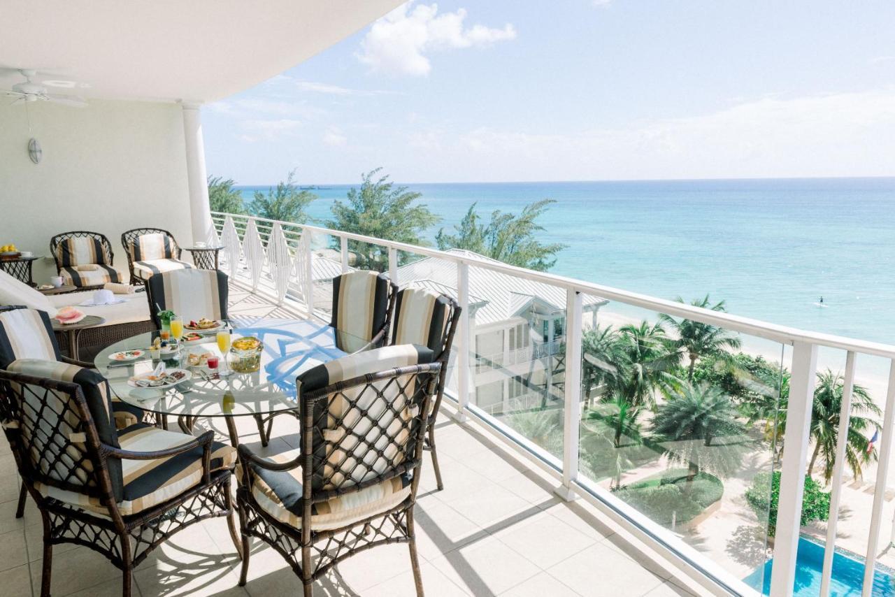 Caribbean Club Boutique Hotel, Grand Cayman Seven Mile Beach Exterior photo